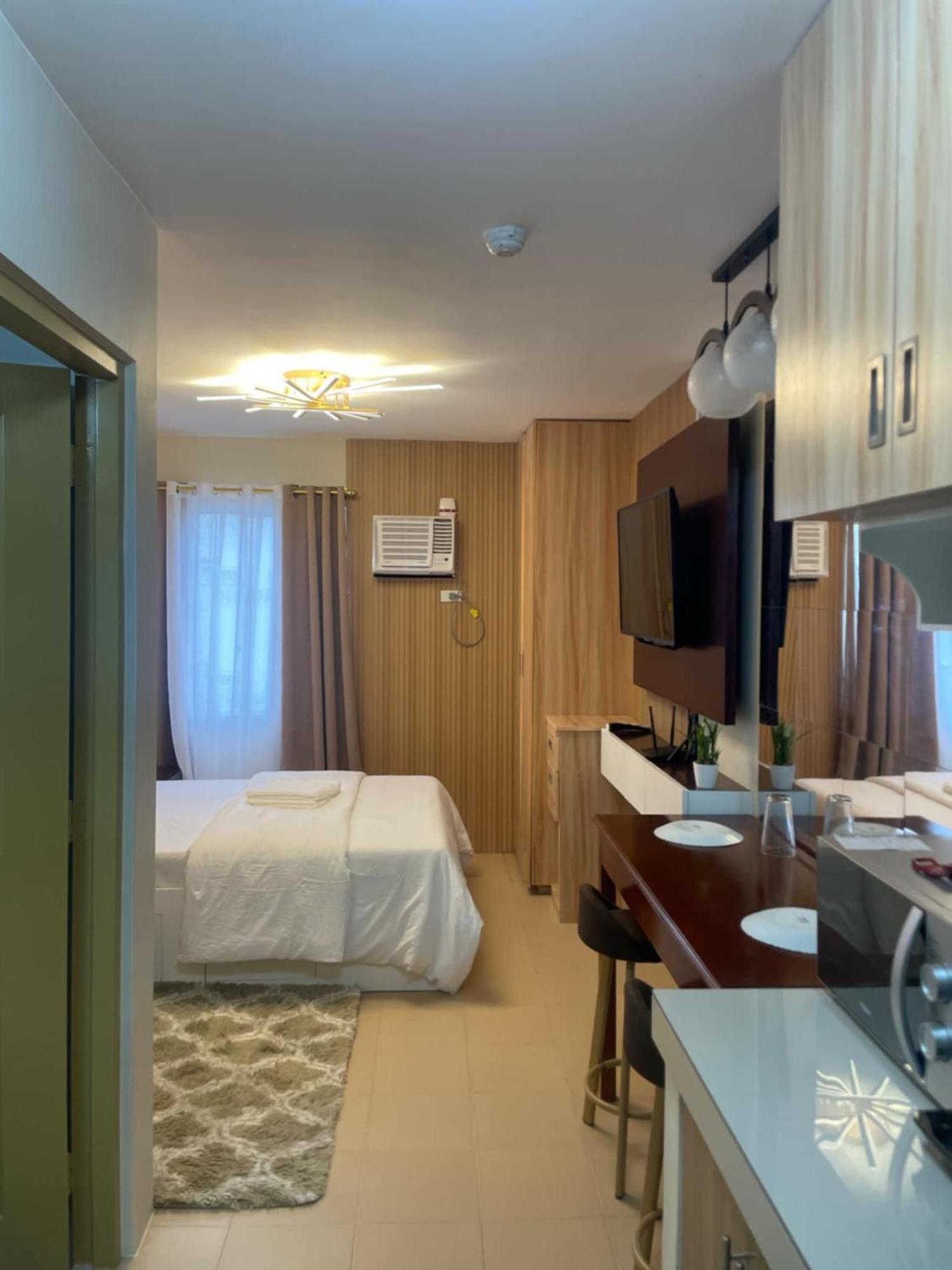 Marina Town Spatial Condominium Dumaguete City Exterior photo