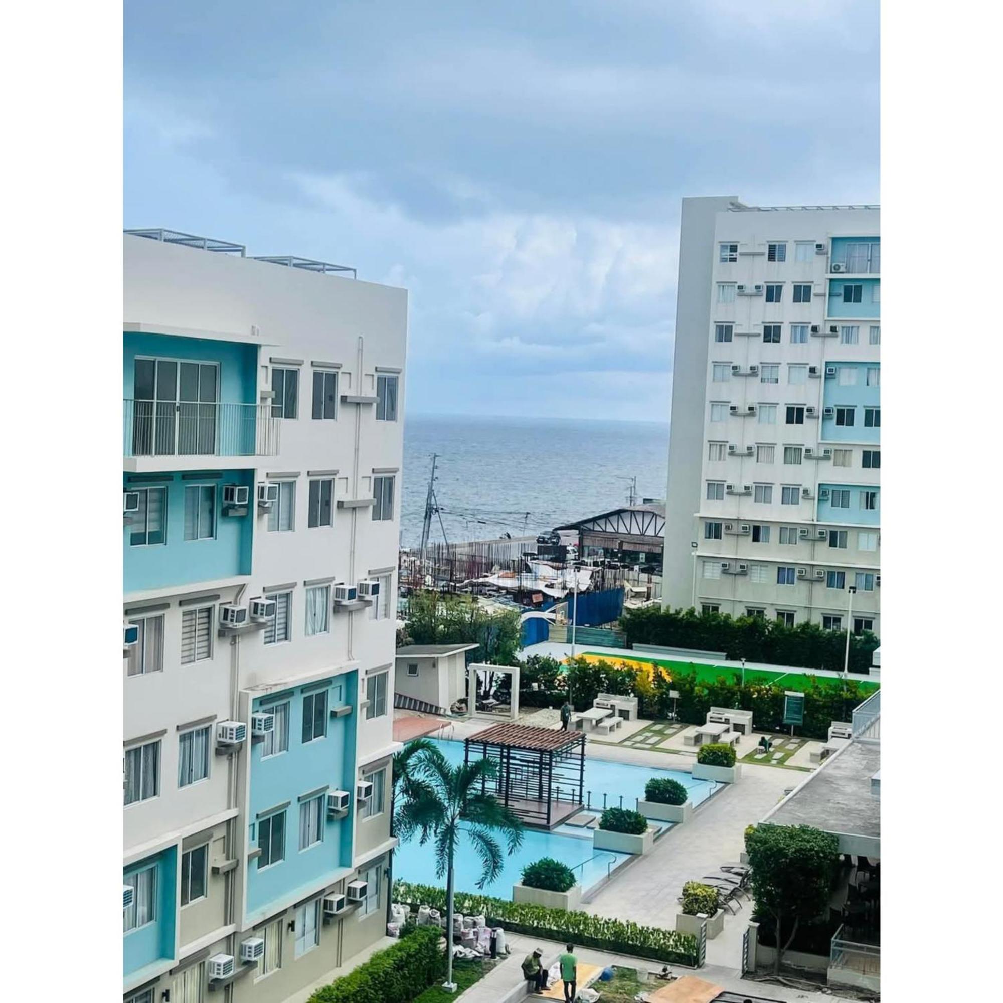 Marina Town Spatial Condominium Dumaguete City Exterior photo