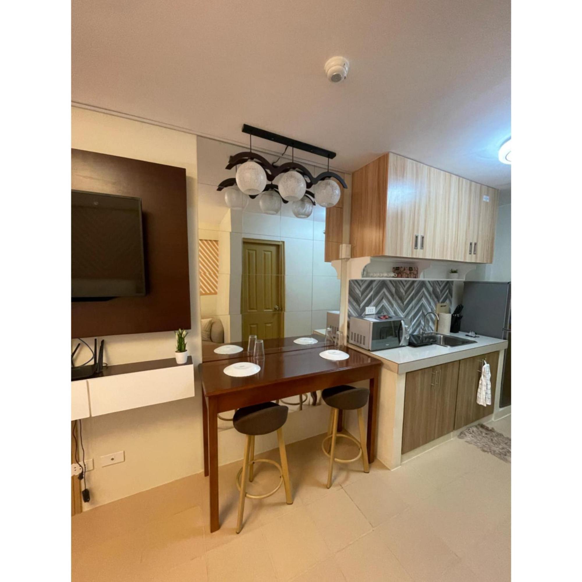 Marina Town Spatial Condominium Dumaguete City Exterior photo